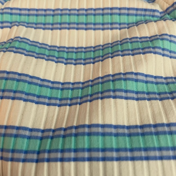 NWOT Splendid horizon line high neck swim top - Picture 9 of 12